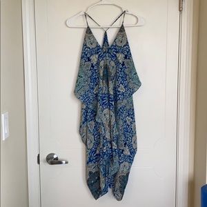 Blue pattern dress